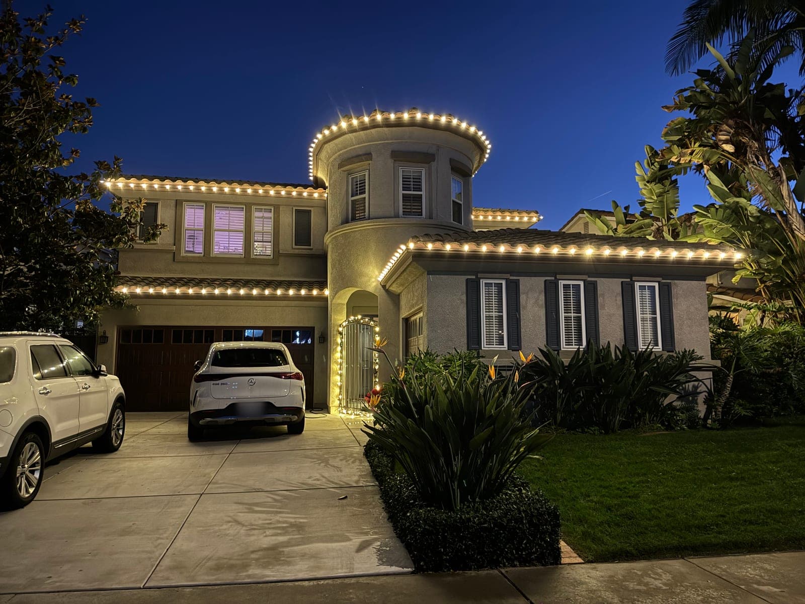 Turret and Roofline, holiday lighting in Carmel Valley, San Diego
